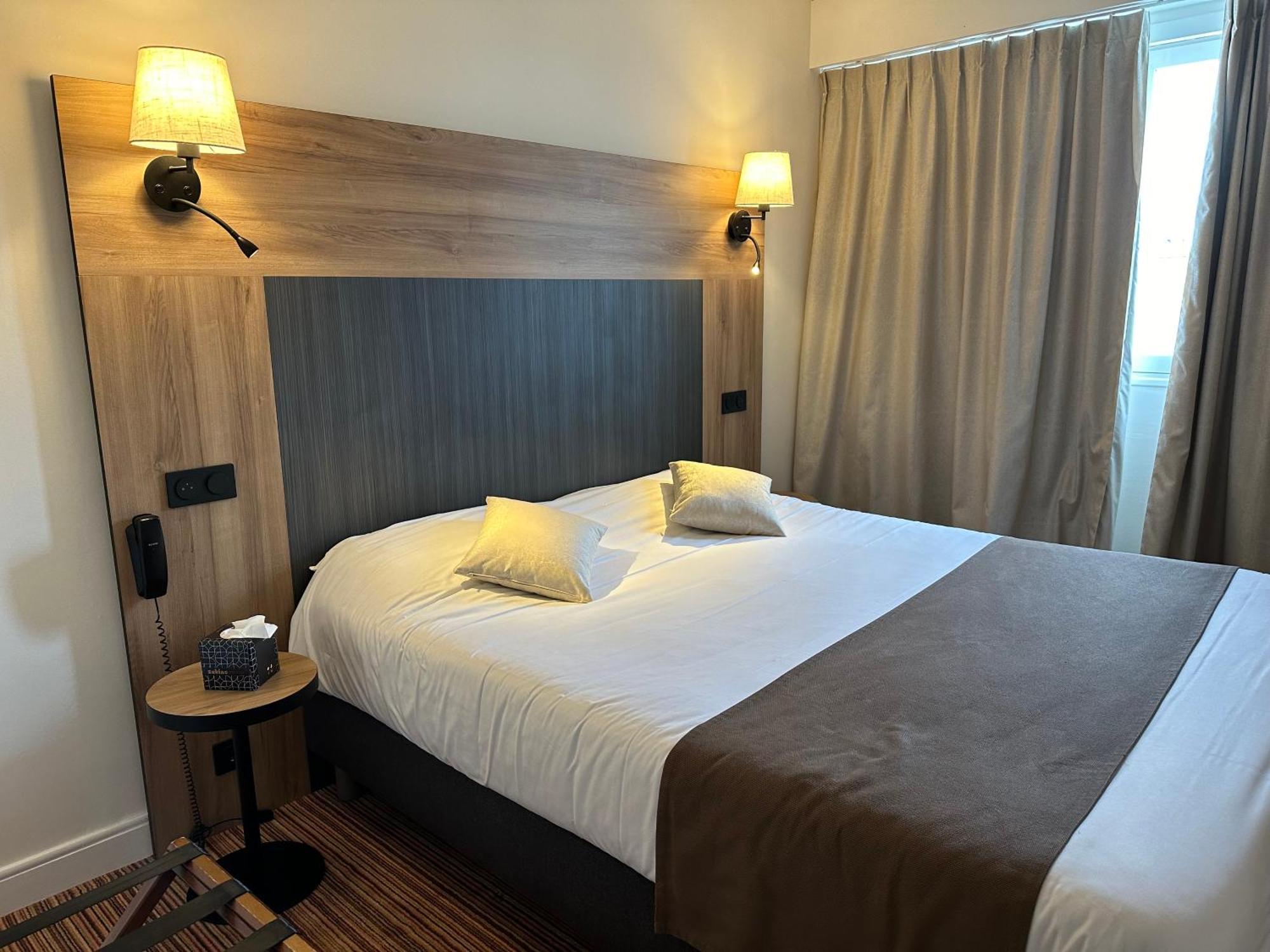 The Originals City, Hotel Napoleon, La Roche-Sur-Yon Buitenkant foto